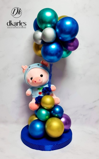 DKarles Obsequios - Chanchita en árbol de globos 03