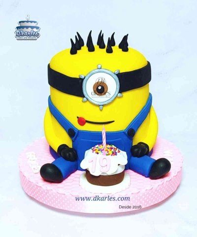 DKarles - Torta Minions 06