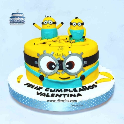 DKarles - Torta Minions 09